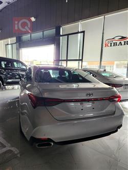 تويوتا أفالون